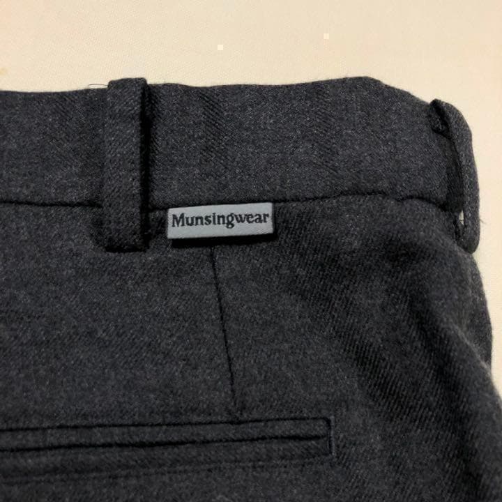 マンシングウェア◆ウール100 ゴルフパンツ◆ブラック サイズ91