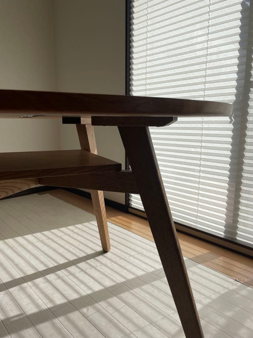 unicoウニコ　ラウンドダイニングテーブル　円形ダイニングテーブル