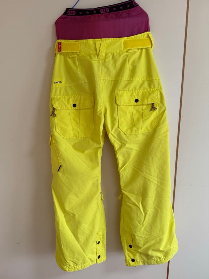 <￼argエーアールジー>スノーウェア　セットアップ