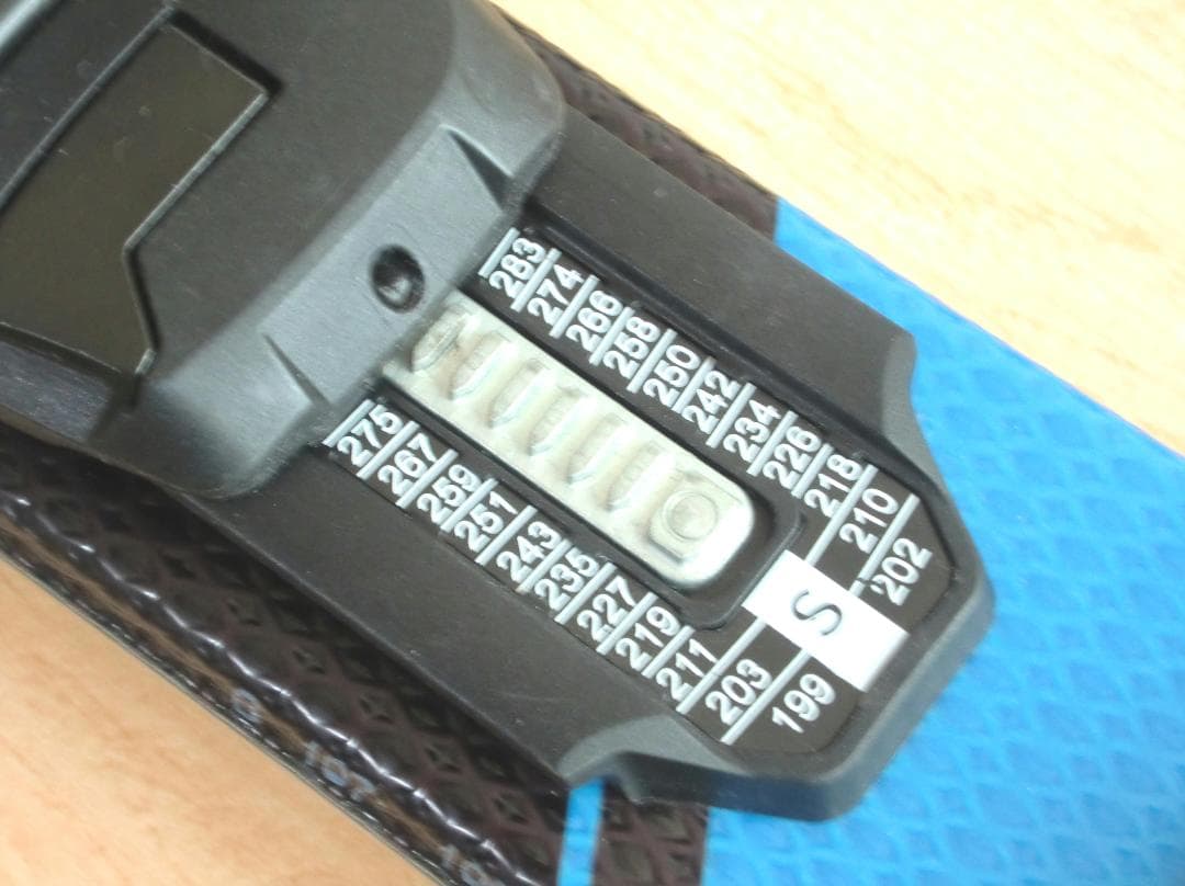 □□1月限定□送料無料□HEAD□子供用スキーセット□