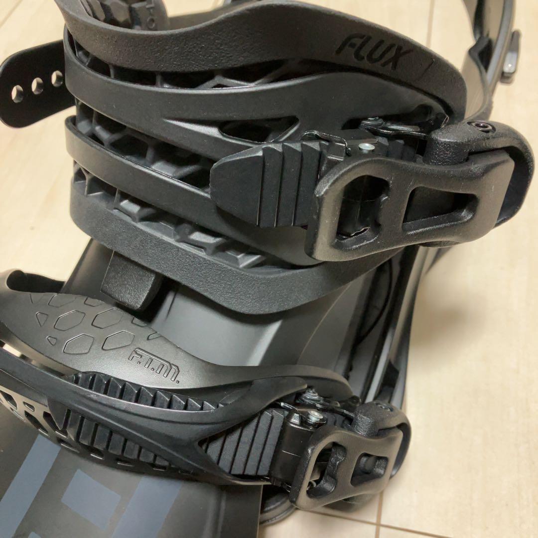 24-25 FLUX XF Mサイズ ブラック バインディング スノーボード