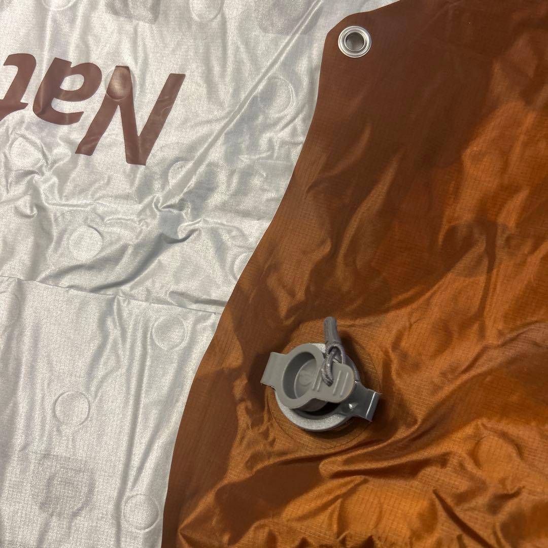 ネイチャーハイク★R値5.8★超軽量★スリーピングマット★マミー型