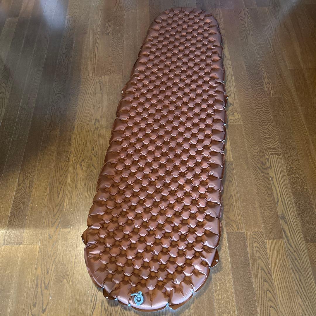ネイチャーハイク★R値5.8★超軽量★スリーピングマット★マミー型
