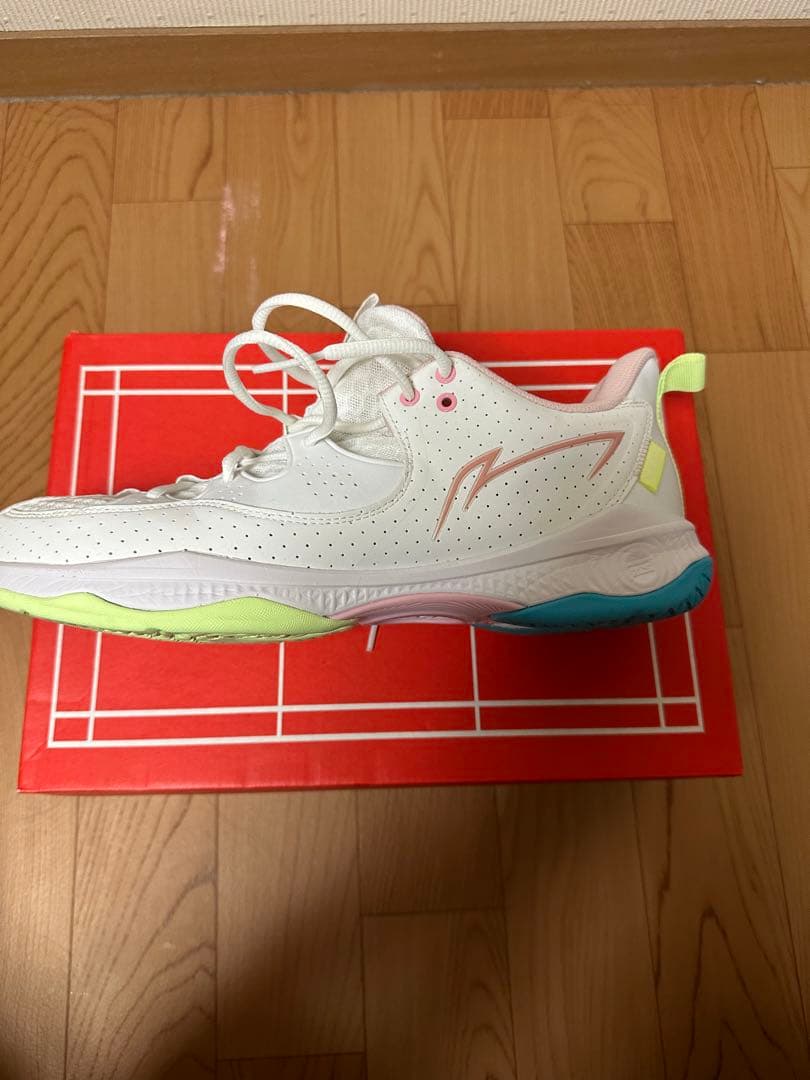 LI-NING バドミントンシューズ