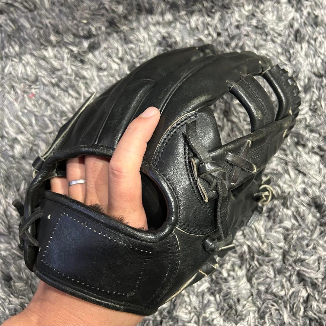 Zett Pro Status 硬式用グローブ ブラックゼット