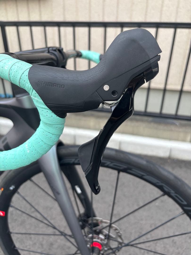 ビアンキBIANCHI OLTRE RACE 2024