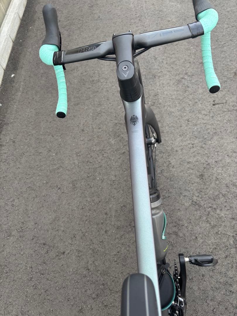 ビアンキBIANCHI OLTRE RACE 2024