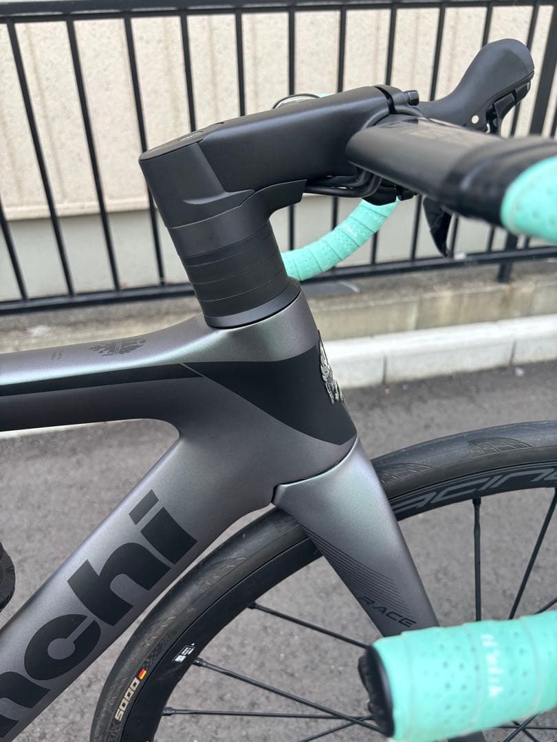 ビアンキBIANCHI OLTRE RACE 2024
