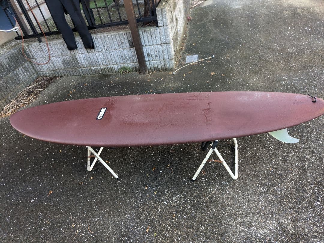 クッタクタ　CRIME サーフボード 黒赤