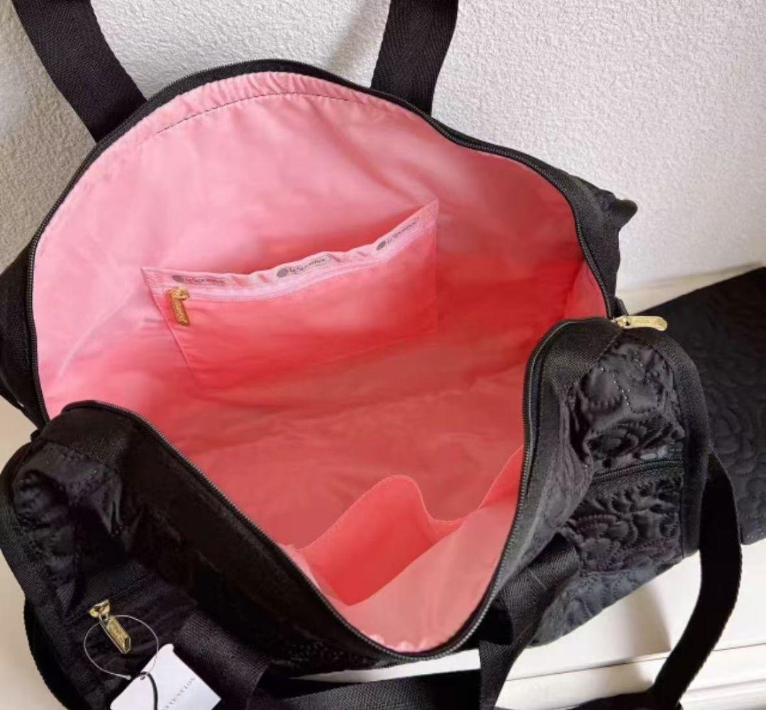 新品　LeSportsac レスポートサック　ボストンバッグ　黒　花柄