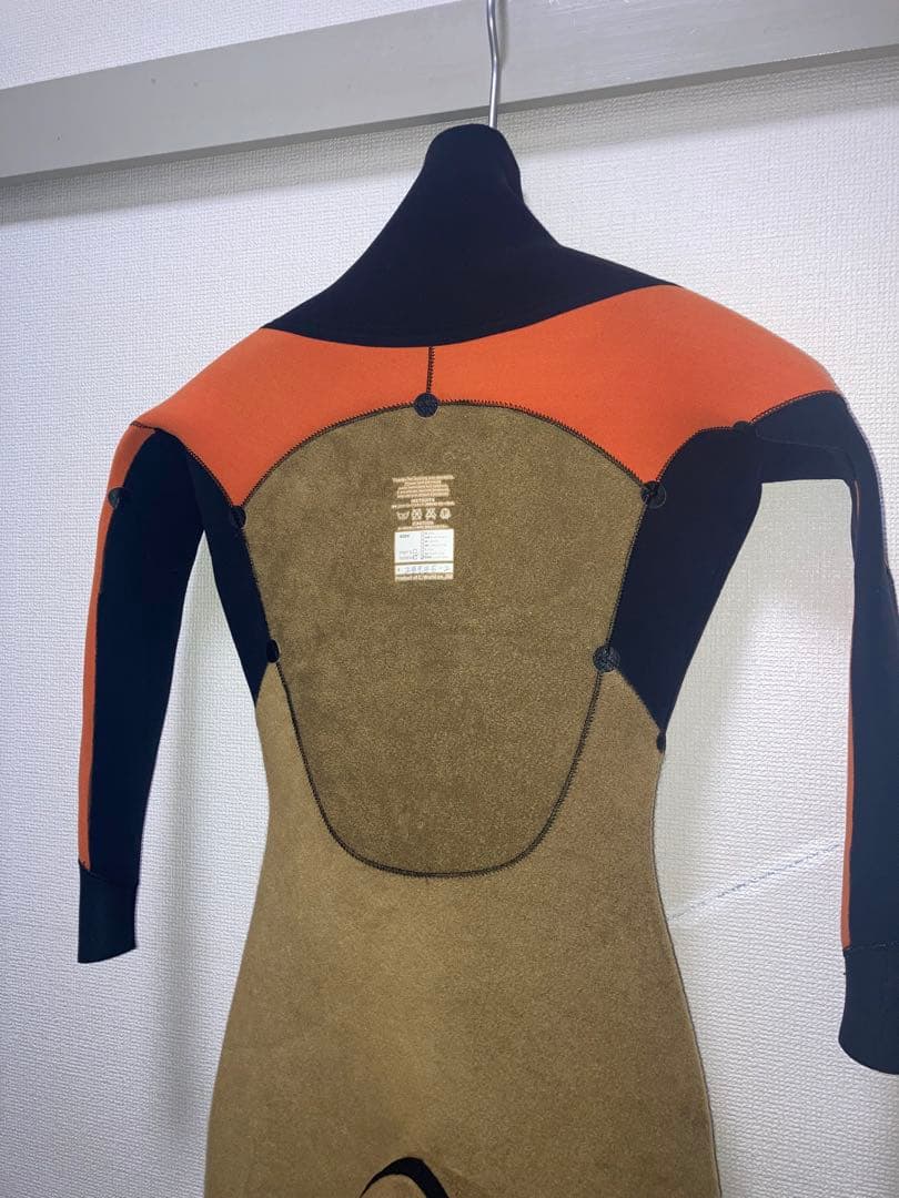 AXX⭐️レディースセミドライ3/3mm ネックエントリーMLTサイズ相当