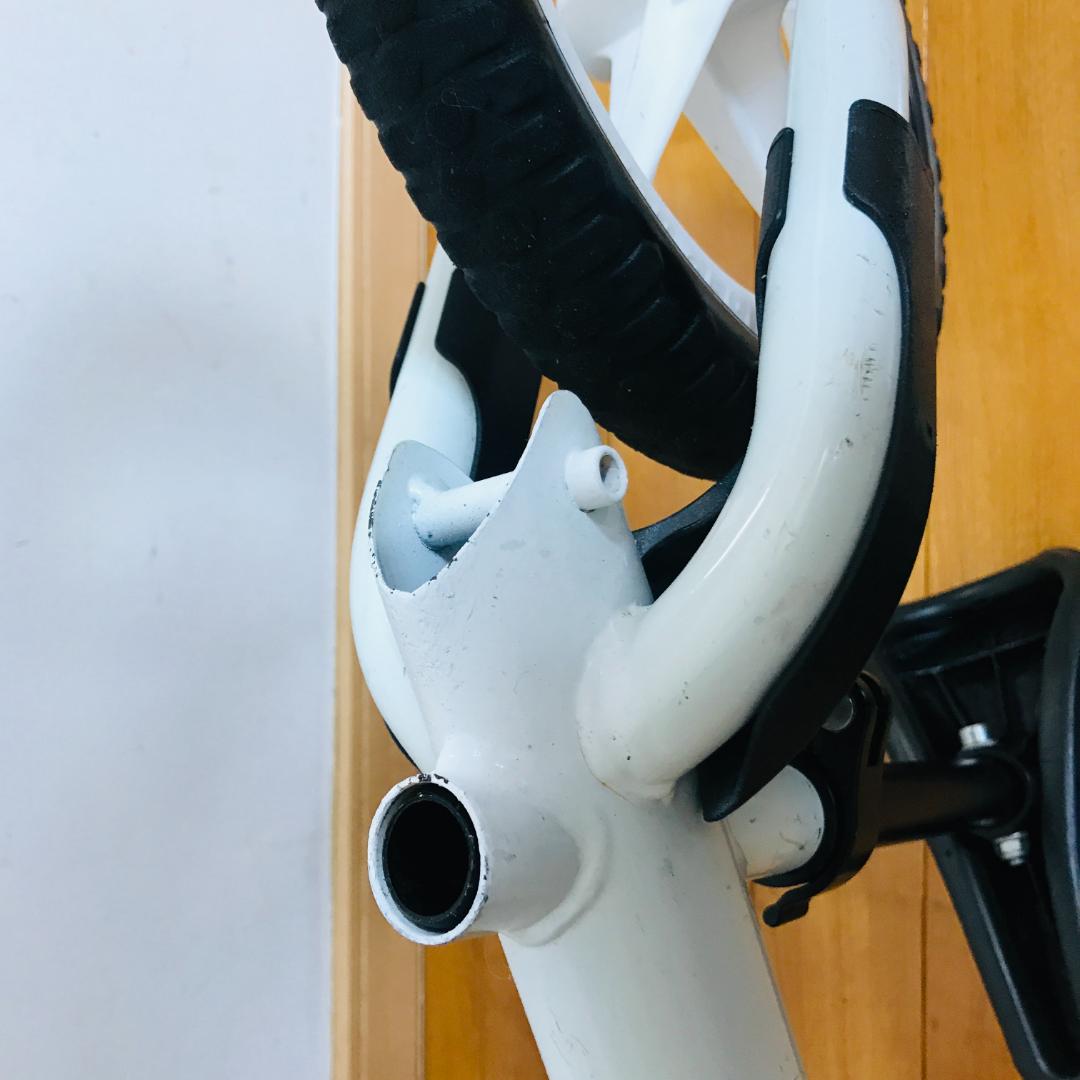 匿名配送。送料無料】ストライダー キックバイク パッド付 - メルカリ