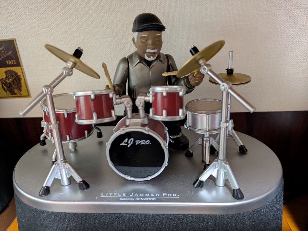 リトルジャマープロ＆ボーカリスト＆美空ひばり＆カバー付きディスプレイラック