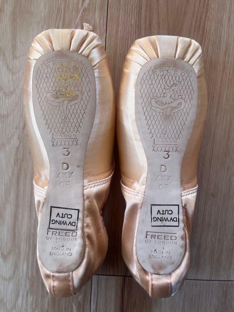 フリード　FREED トウシューズ D 3 XXX