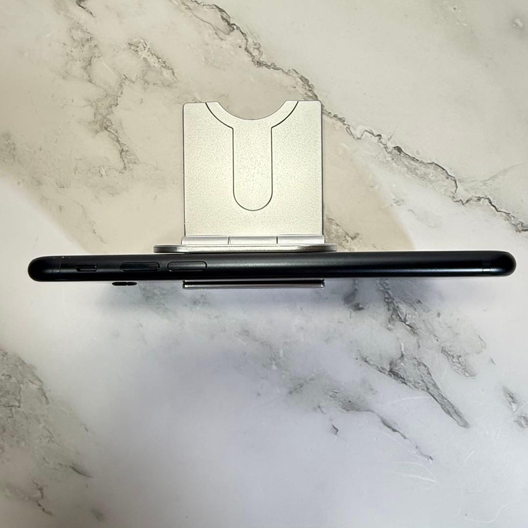 ★美品　iPhone SE 3 (第3世代) 256GB SIMフリー