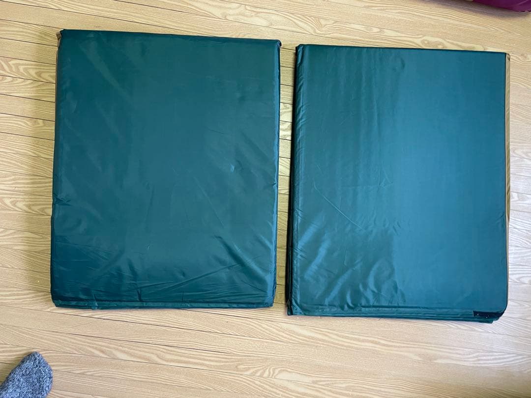 コールマンテント+エアマット+エアベッド+シート