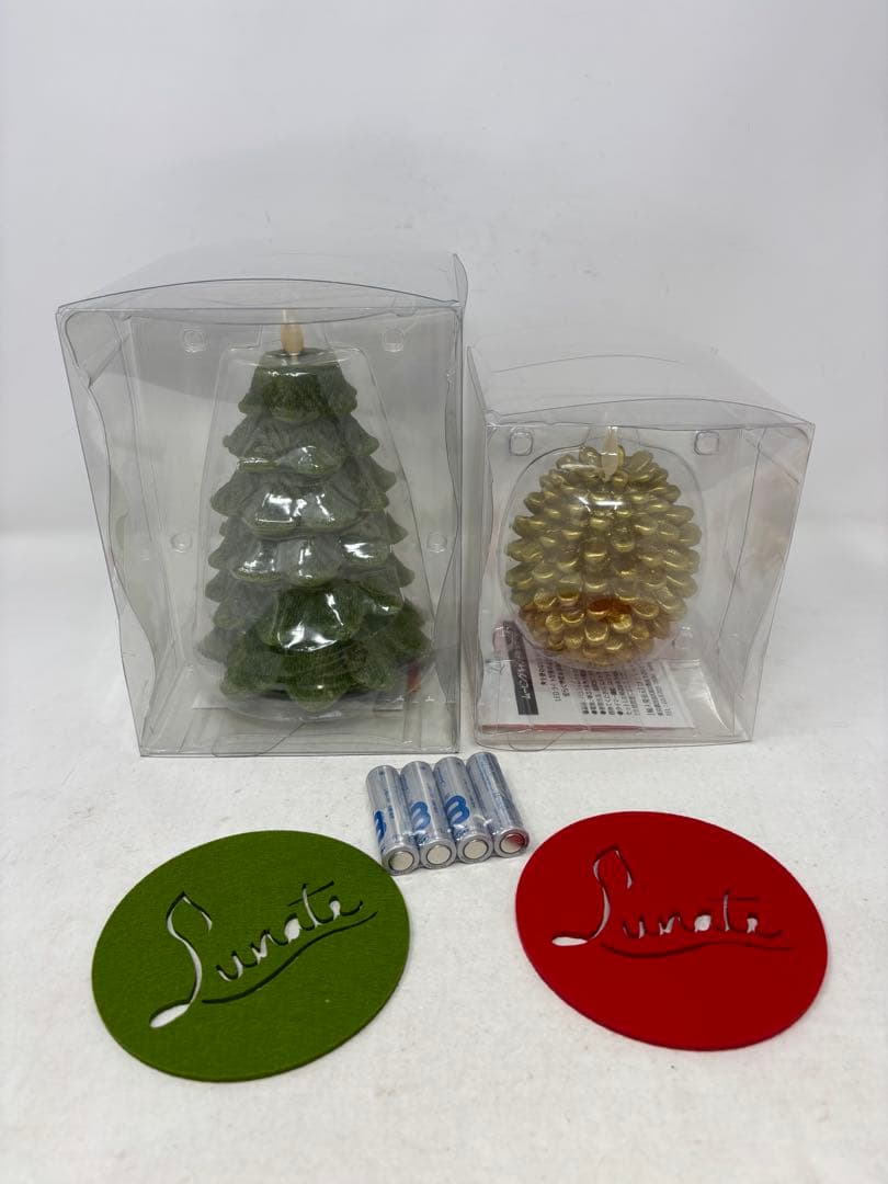 ムービングキャンドル “ルナーテ” ハッピーツリー＆ ゴールデン パインコーン