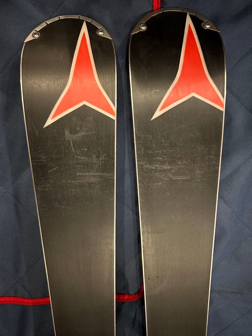 Atomic redster GS スキー板 R18.4m 179cm