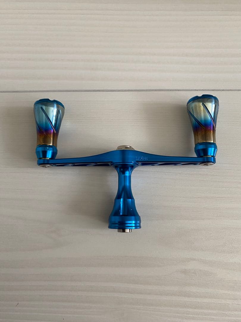 13セルテート　2510PE-H　ダイワ スピニングリール リブレハンドル付