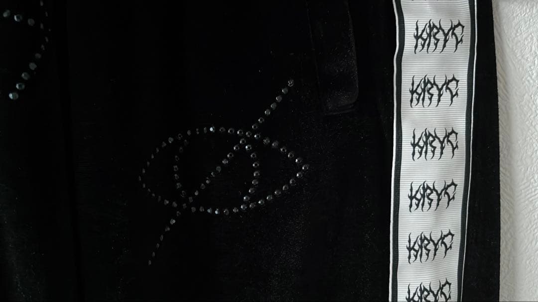 【GALFY×KRY】ぴかぴかラインストーンセットアップ