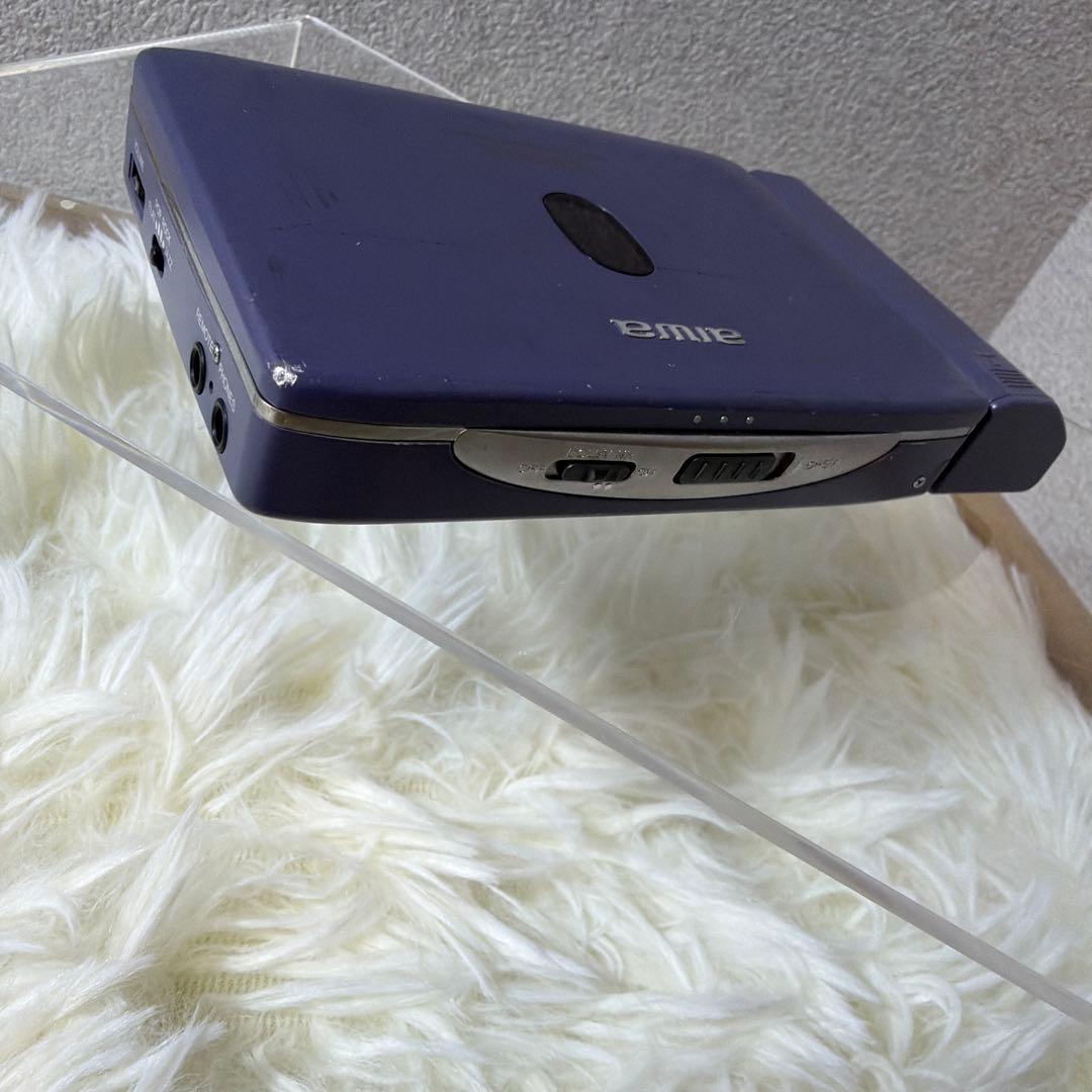 超希少カラー】aiwa 薄型高音質 カセットプレーヤー HS-PX720 aiwa