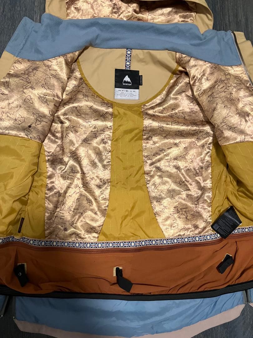 BURTON スノーボードジャケット Mサイズ