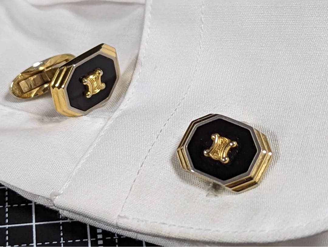 ◆CELINE  カフス　No.439