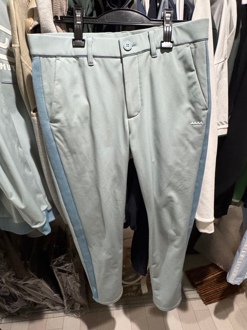 ムータ　プルオーバー セットアップ　ゴルフウェア