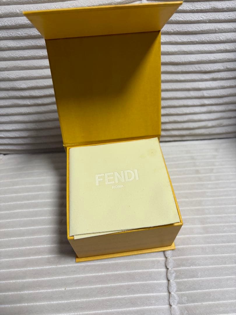 FENDI ブレスレット