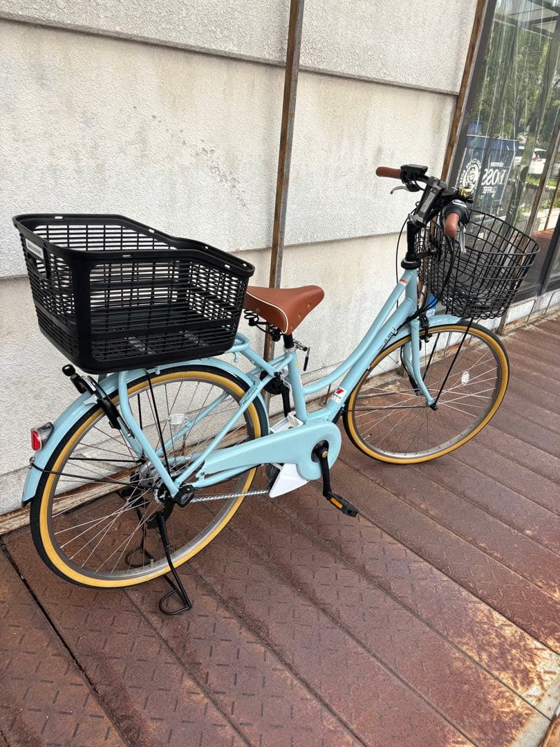 新品同様ヤマハ電動自転車PAS Ami PM26A