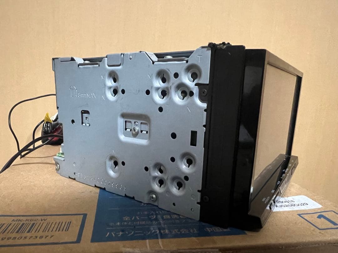 Pioneer carrozzeria カーナビ AVIC-zh0009