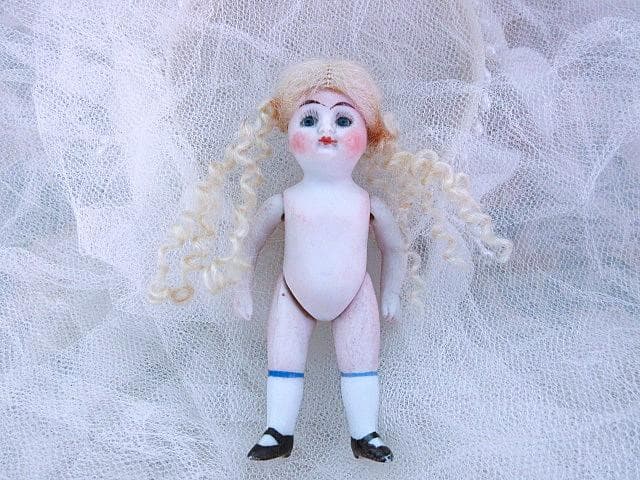 アンティーク　ジャーマン　ミニョネット　☆　オールビスク　ビスクドール