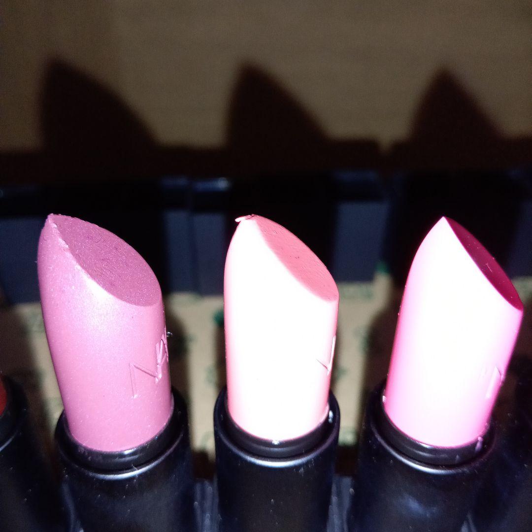 NARS ライトリフレクティング ファンデーション各種