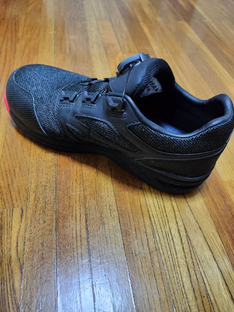 Mizuno BOAシステム安全靴 ブラック/レッド 23.0cm