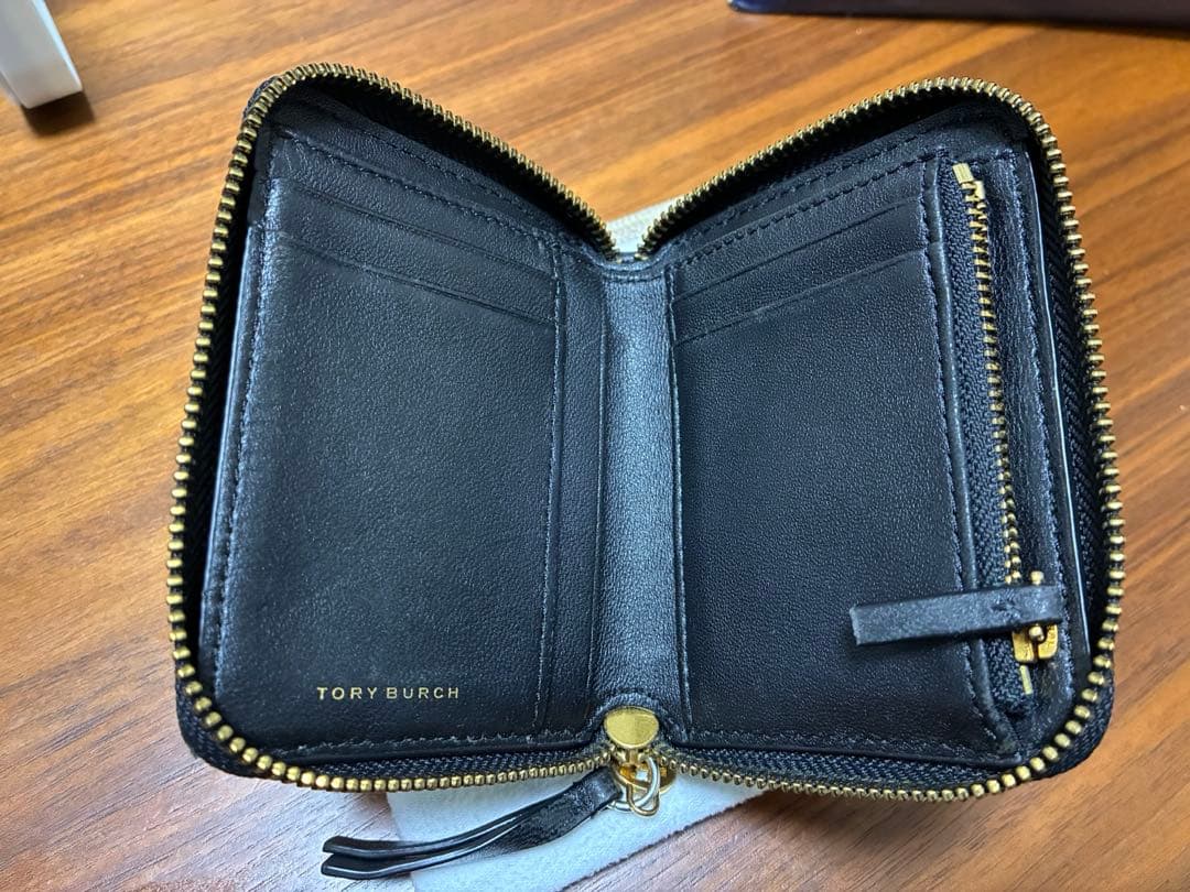 ✨日本未発売・極美品✨ トリーバーチ ミディアムウォレット