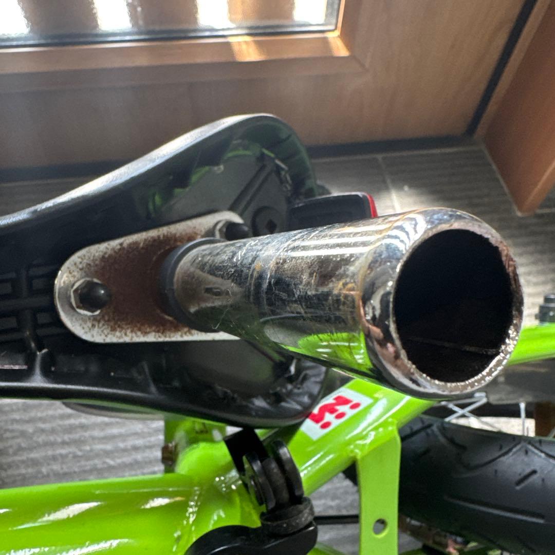 へんしんバイク　黄緑　３－６歳