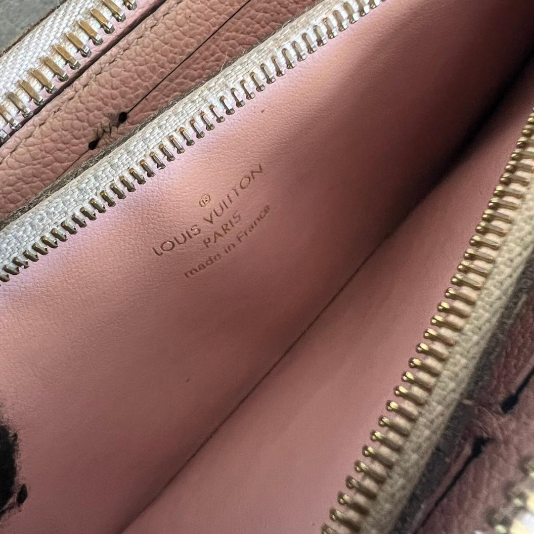 ⭐️LOUIS VUITTON⭐️ヴィトン アンプラント ジッピーウォレット