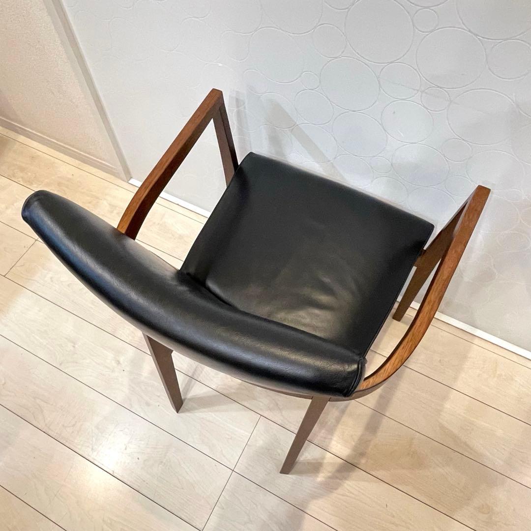 【美品】ACTUS リレート ダイニングチェア 本革 アームチェア 天然木 北欧