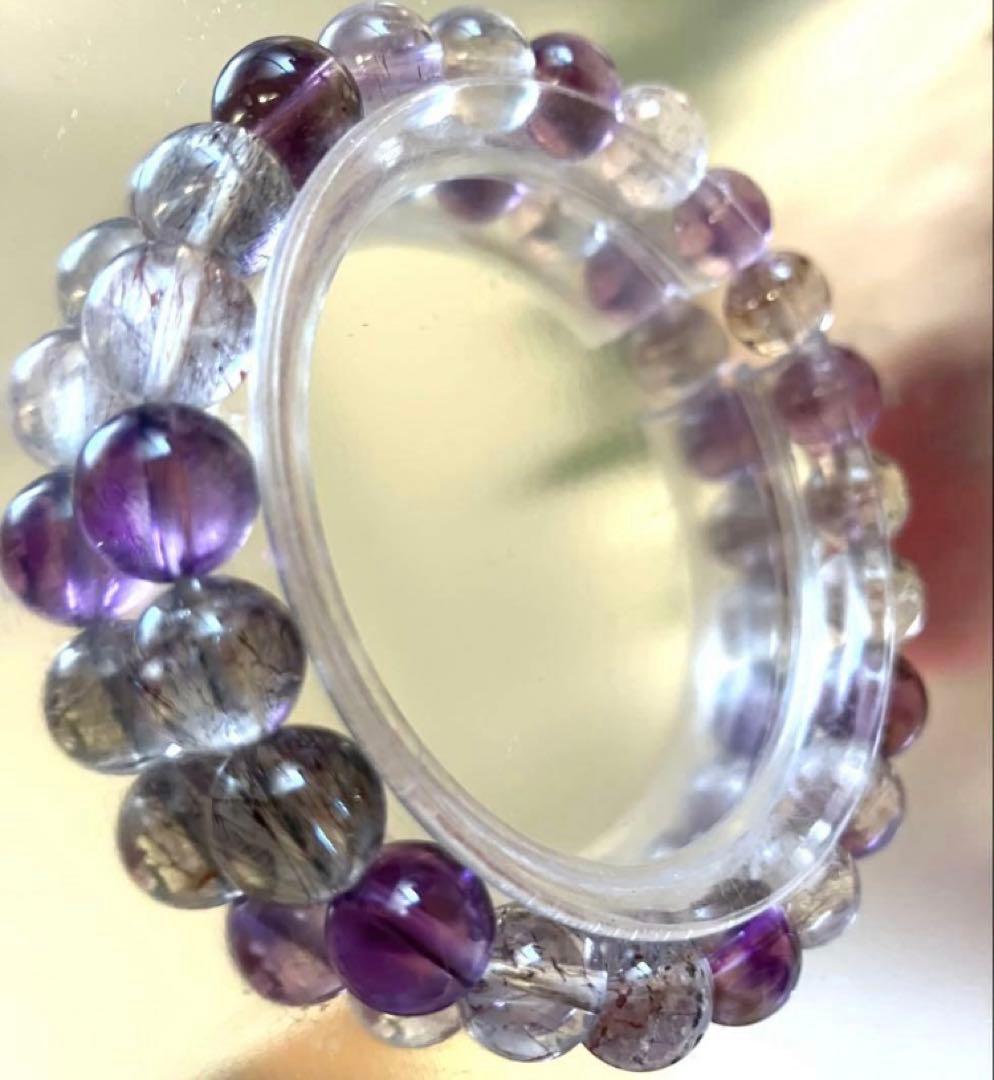 スーパーセブン　高透明　エスピリットサント鉱山産　約8.5〜9.3ミリ