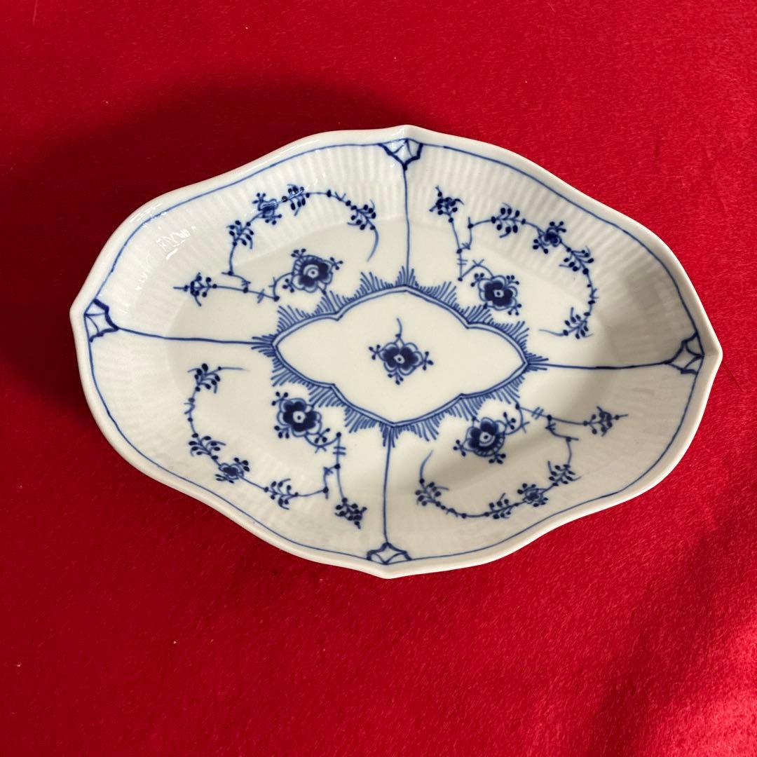 ロイヤルコペンハーゲン　ブルーフルーテッドプレイン　菱形　1／147