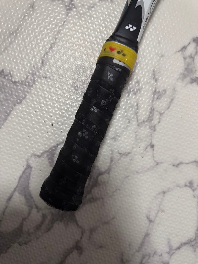 YONEX VCORE 100 テニスラケット G4