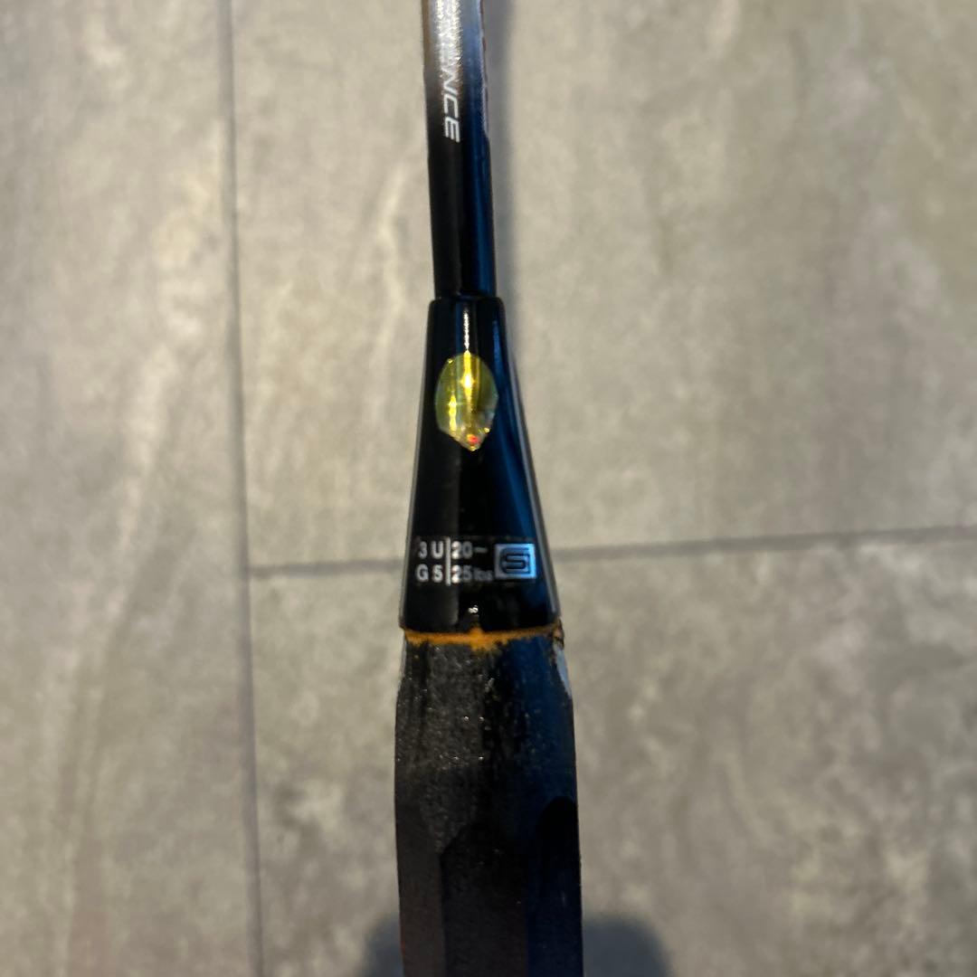 ヨネックスバドミントンラケット　アーマテック900テクニック