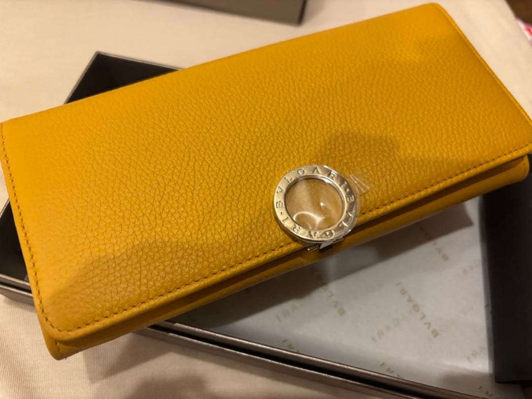 ブルガリ　長財布　イエロー