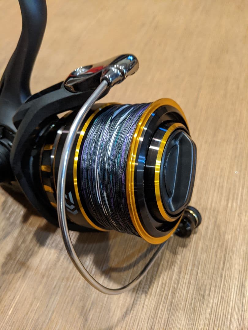 DAIWA BG 5000H スピニングリール