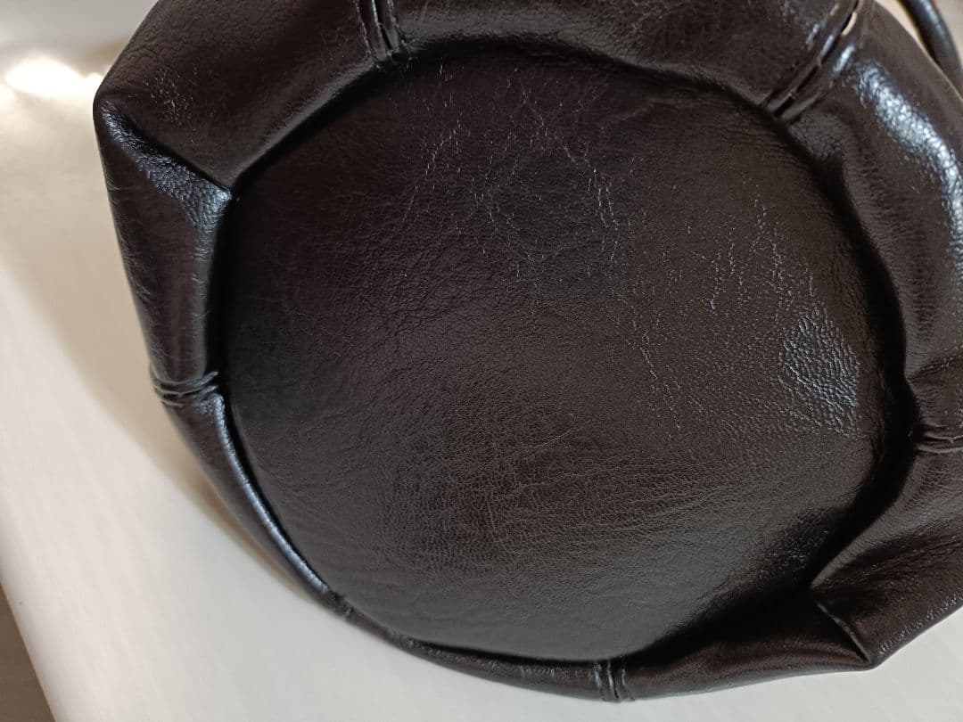 K.Watson様　新品　Agnes b ブラック　ショルダーバッグ