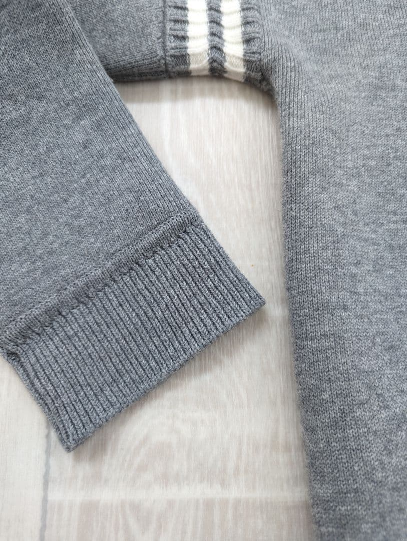 【BURBERRY】未使用ニットワンピース10Y 140cm