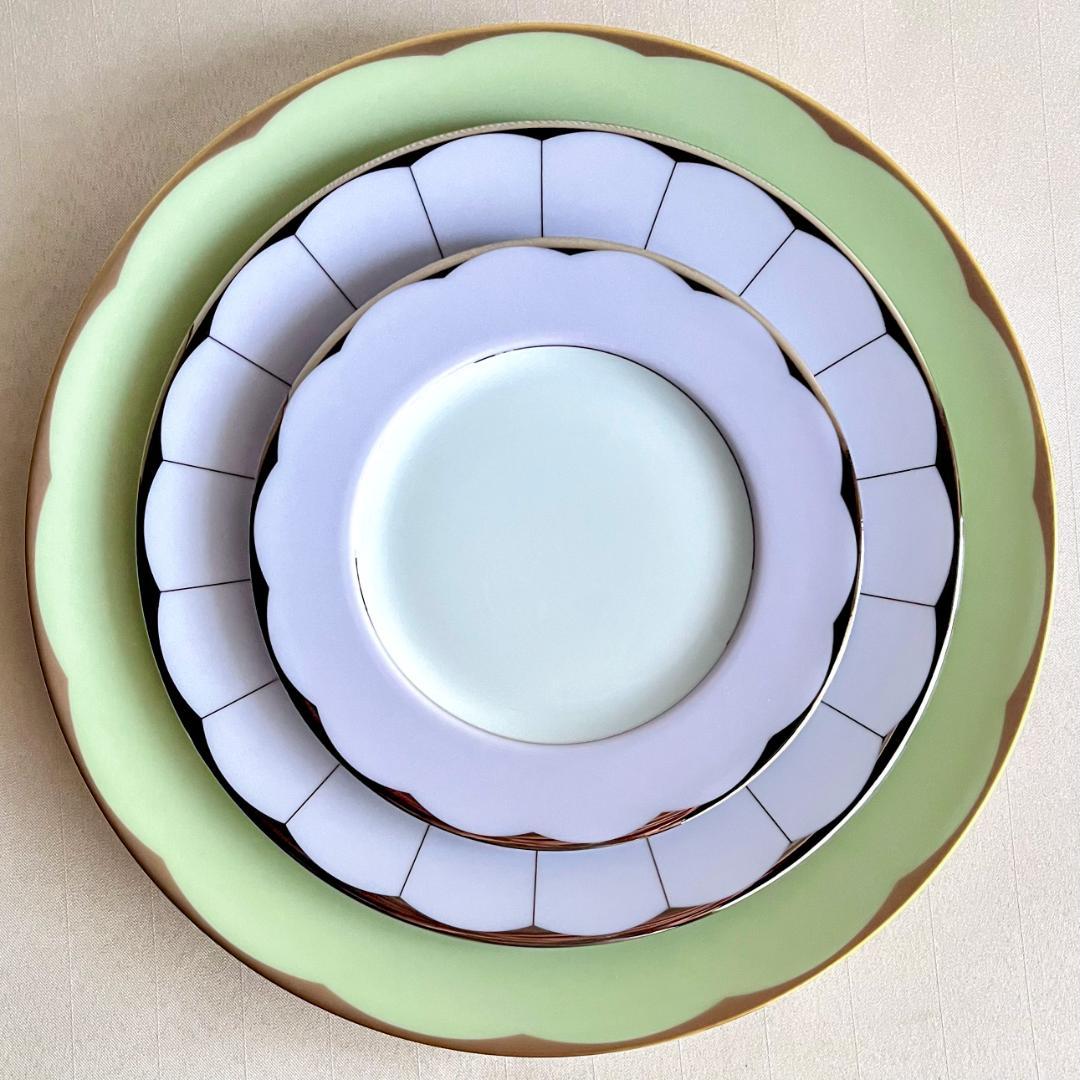 ★新品未使用　超美品★ フランス製　 HAVILAND ディナー皿　４枚