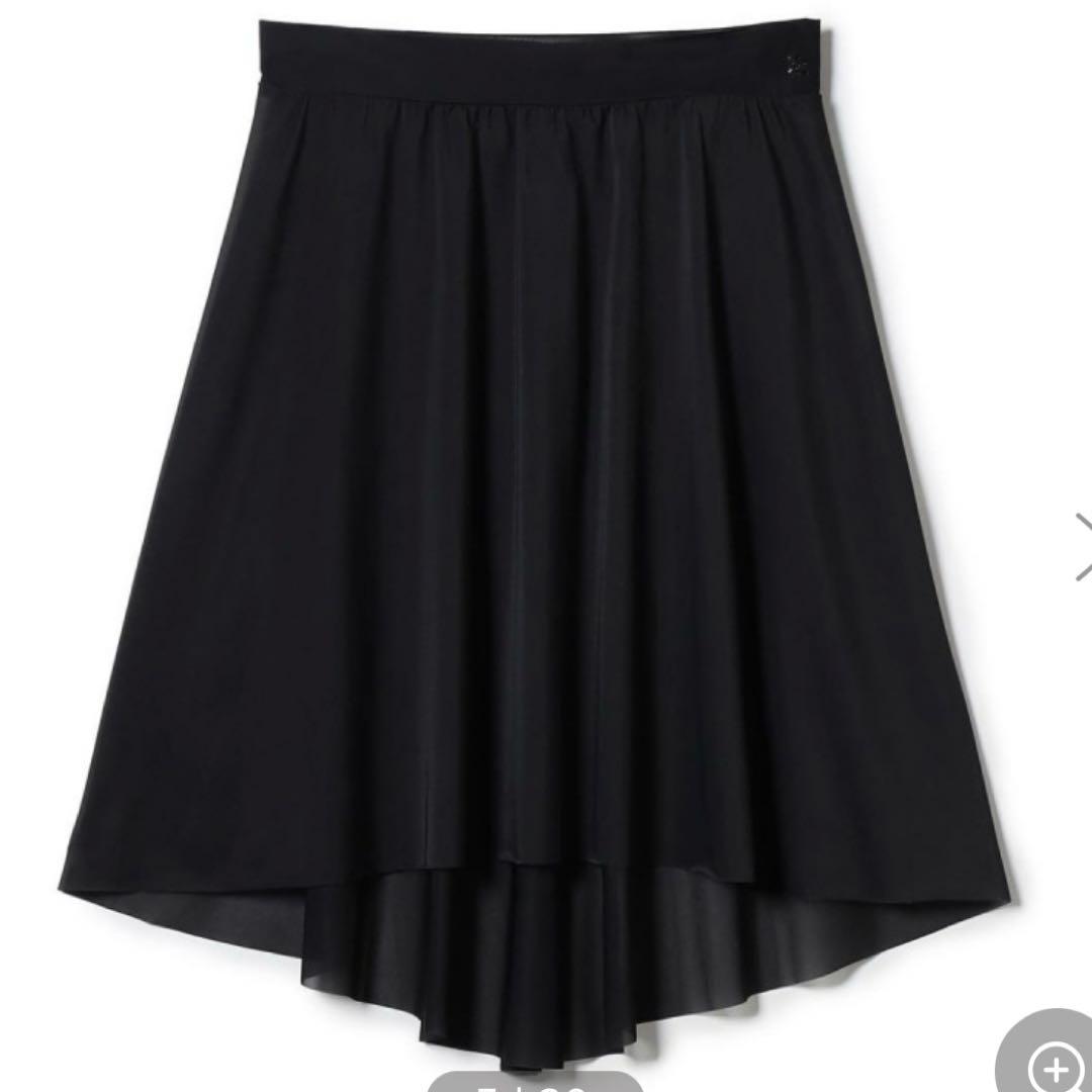 新品同様現行品チャコット黒 半袖 レオタードMスカートセット