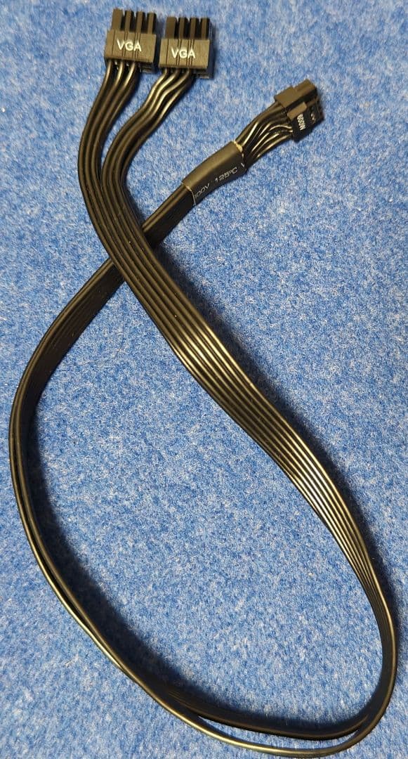 SUPERFLOWER 電源 LEADEX SE 1000W 12VPWR付き