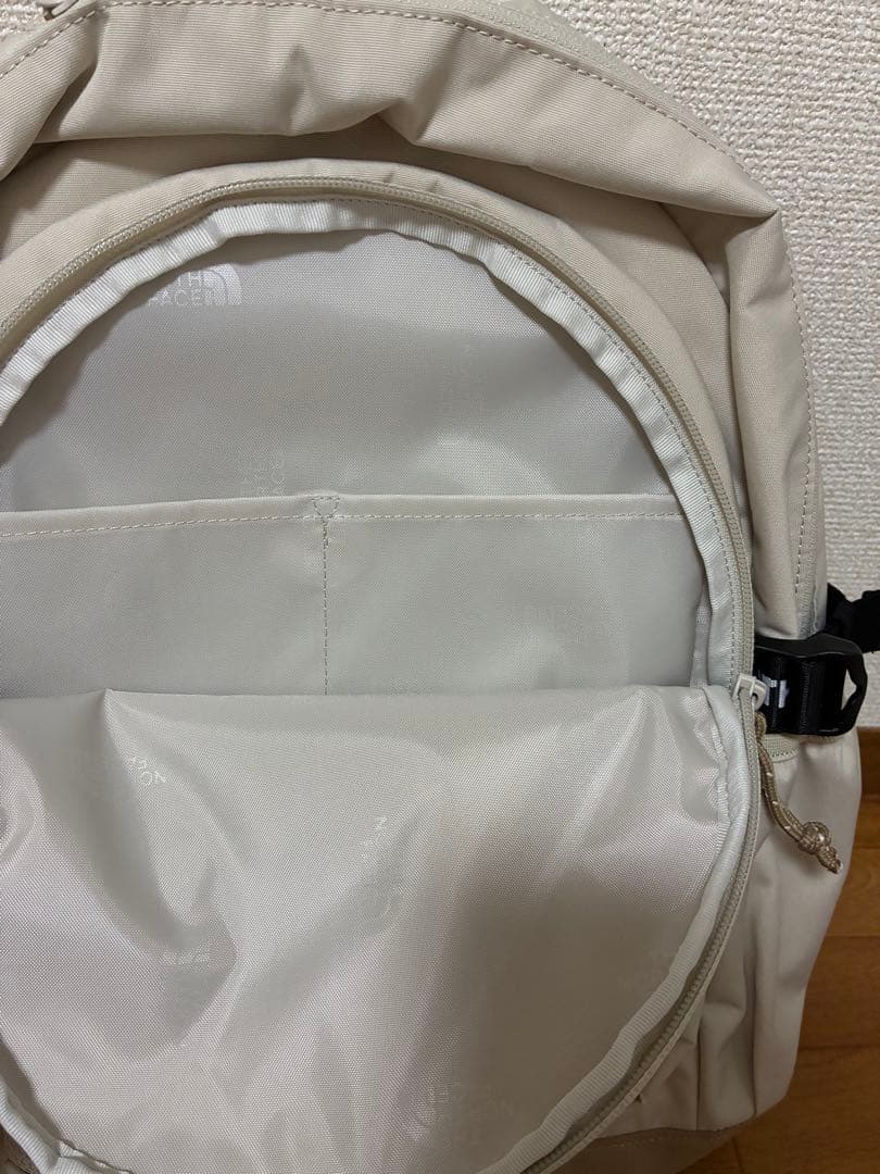 つきこ⭐︎韓国限定 新品THE NORTH FACE 20Lリュック